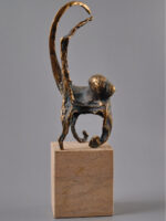 Capricorn I, sculptură în bronz, 47cm, soclu de piatră de Viștea, 2002