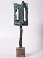 Chivot II cu fereastră, sculptură în bronz, 93cm, soclu de granit de Cavnic, 2023
