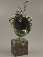 Melc, sculptură în bronz, 38cm, soclu de marmură, 2012