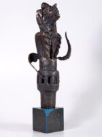 Zbor fără memorie, sculptură în bronz, 86cm, soclu de granit, 2023