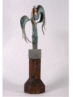 Zbor ÎnTrecut, sculptură în bronz, 95cm, soclu de andezit, lemn stejar, 2024